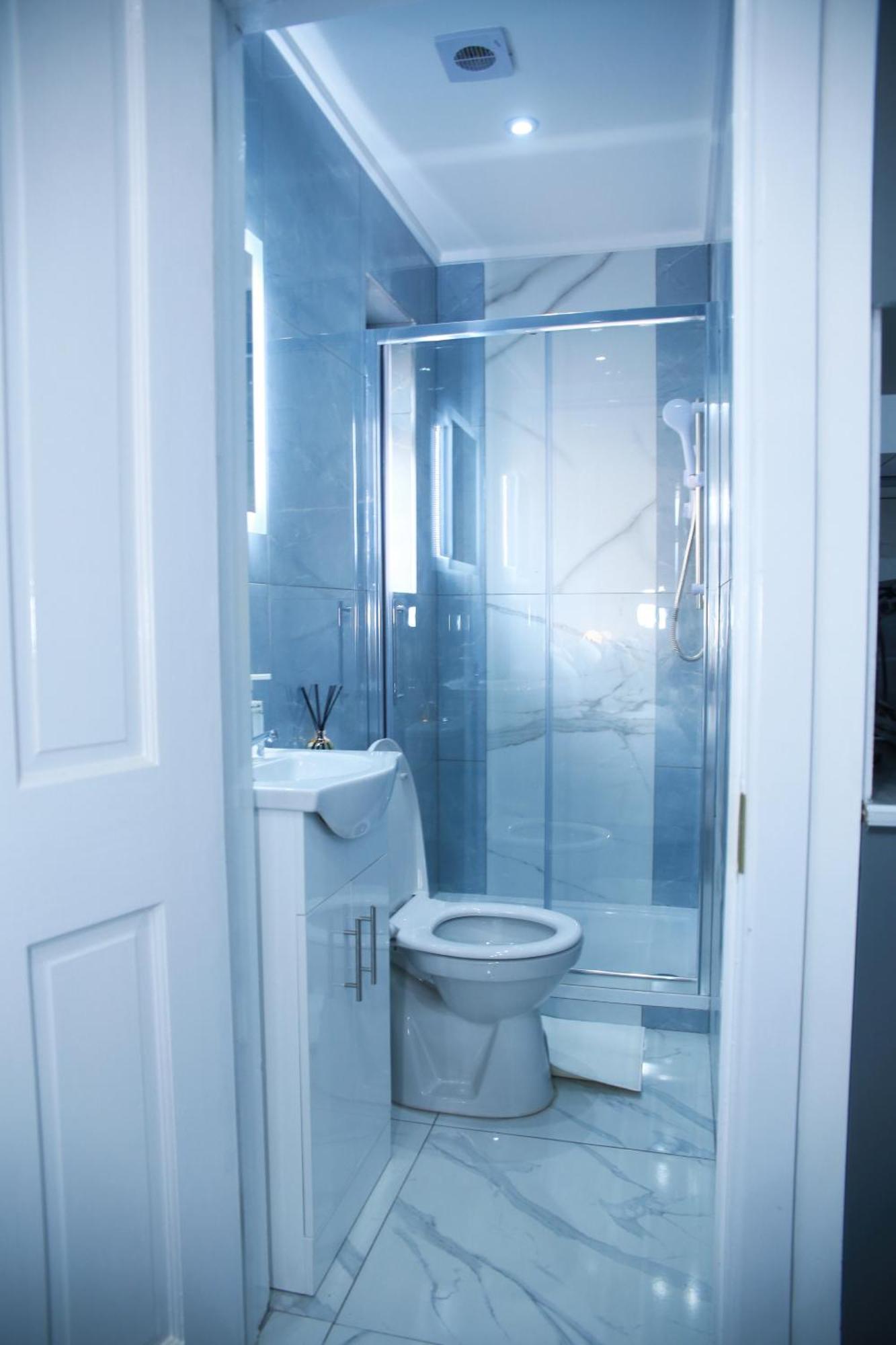 Harrow Luxury Flat With Free Parking. Apartment London Ngoại thất bức ảnh